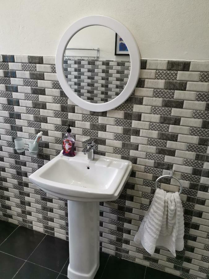 Td Guest House 1 Chimoio 外观 照片